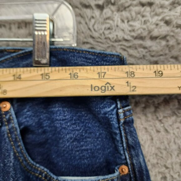 Levis Jeans Mens 38x29 501 Med Wash Cotton Mid Rise Button Fly Classic Straight - Picture 5 of 16